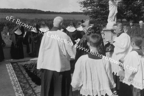 BISHOP OF CLOYNE AT RUSHBROOK FUNERAL